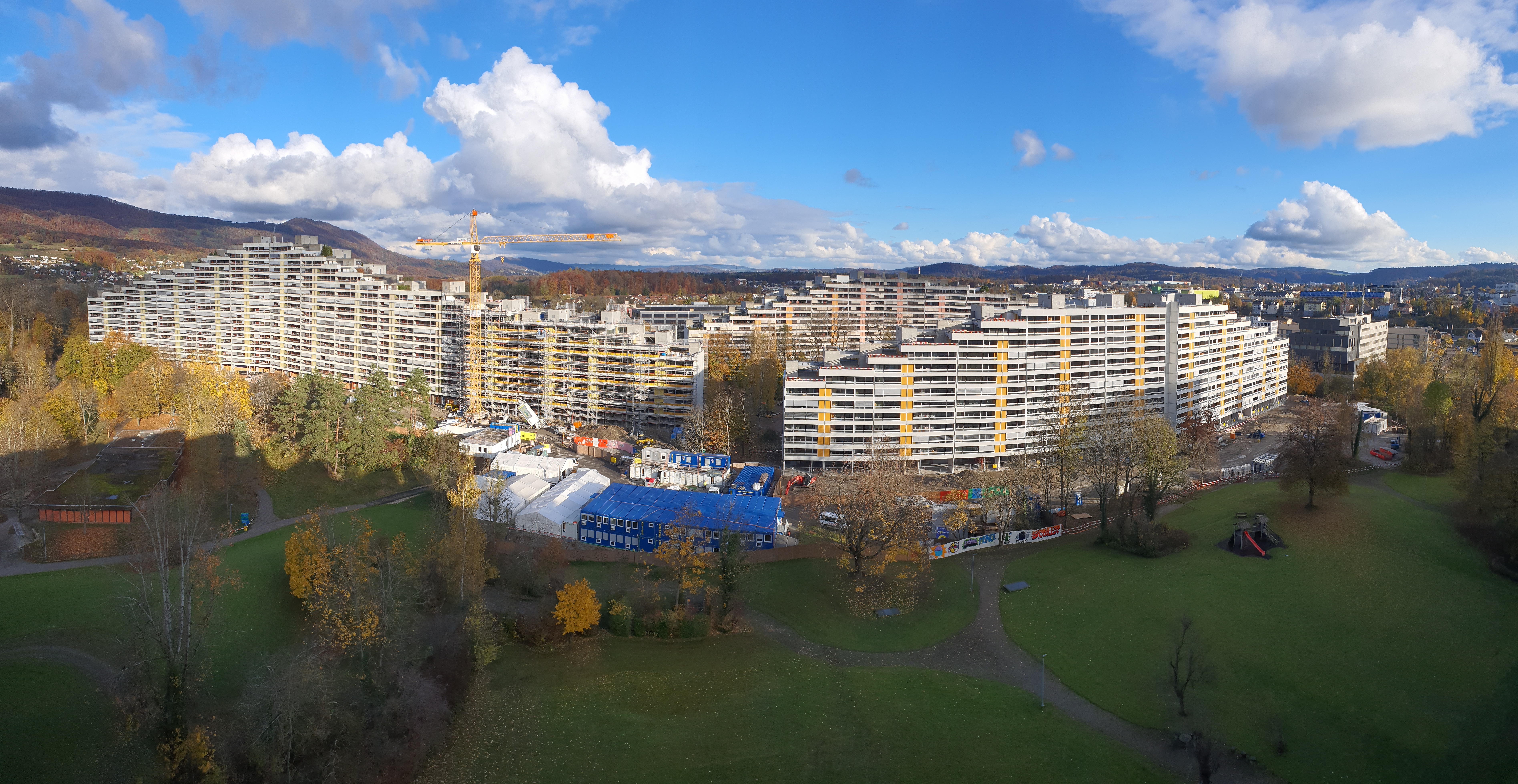 Wenger Fenster AG saniert in Rekordzeit die Fenster einer der grössten Siedlungen der Schweiz 